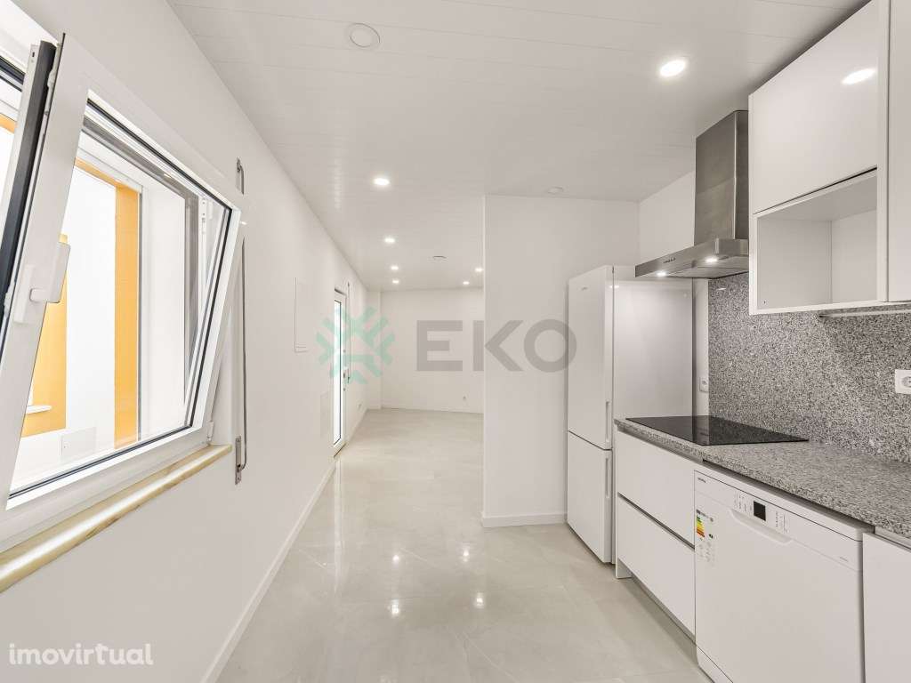 Arrendamento de apartamento t0 na Rua José Ferreira Pio - Grande imagem: 2/20