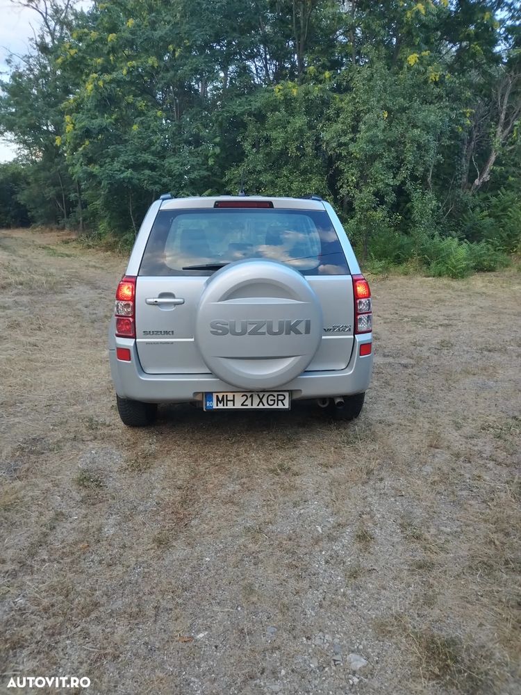 Suzuki Grand Vitara 1.9 DDIS JLX - 6