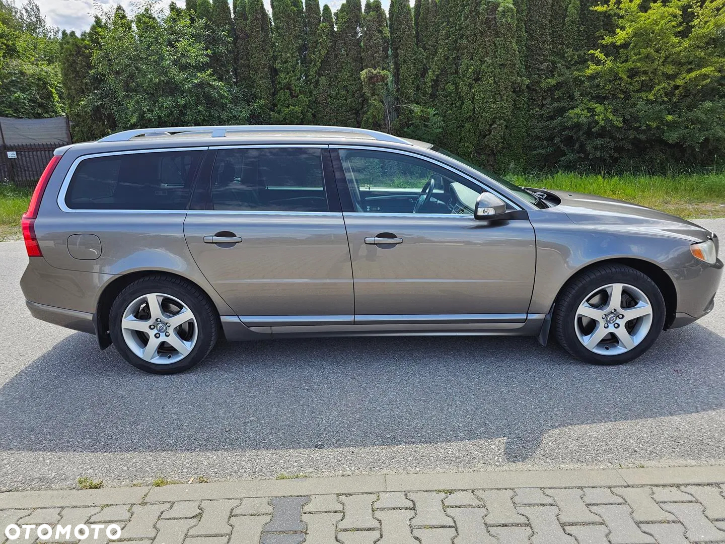 Volvo V70 2.4D Summum - 30