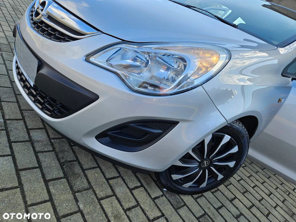 Opel Corsa 1.2 16V Essentia - 34