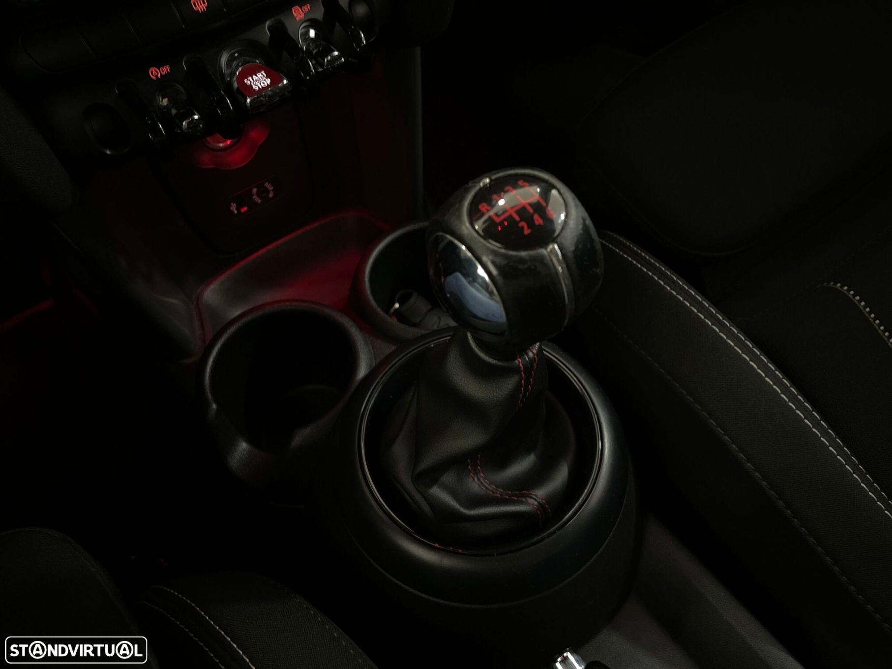 MINI 3 Portas Cooper D - 42