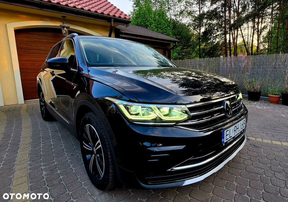 Volkswagen Tiguan 1.5 TSI EVO Elegance DSG - 20