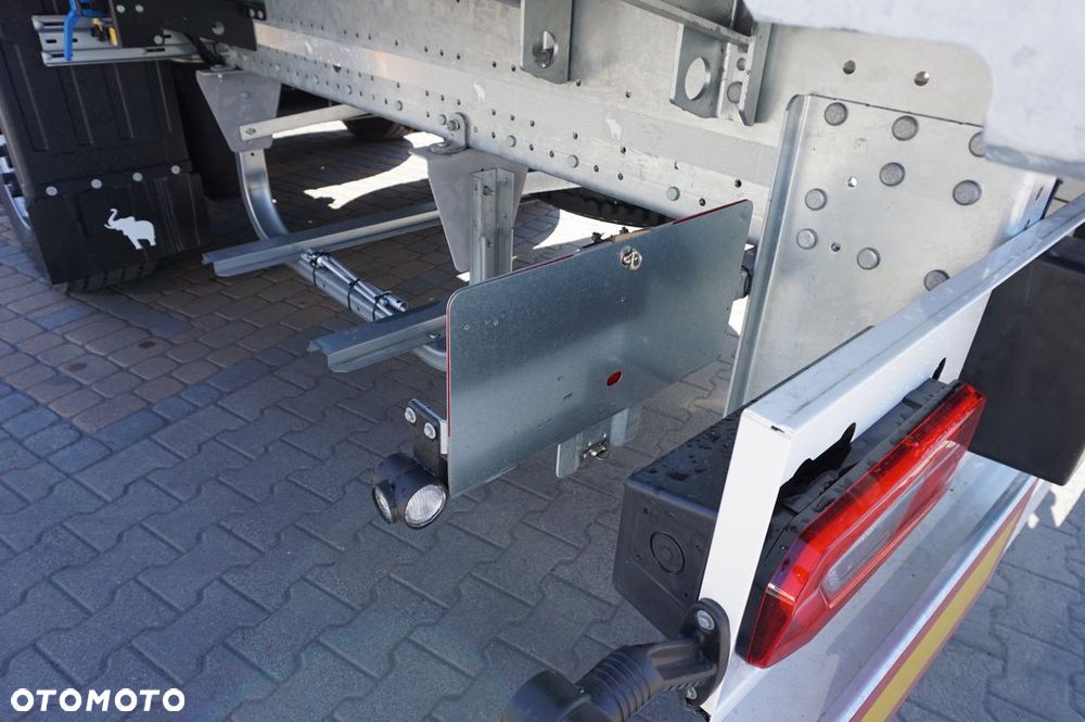 Schmitz Cargobull PLATFORMA LED * 2026 * - 14