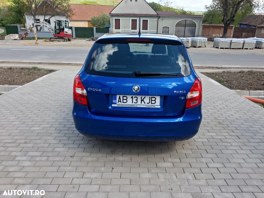 Skoda Fabia 1.2 TSI Ambiente - 7