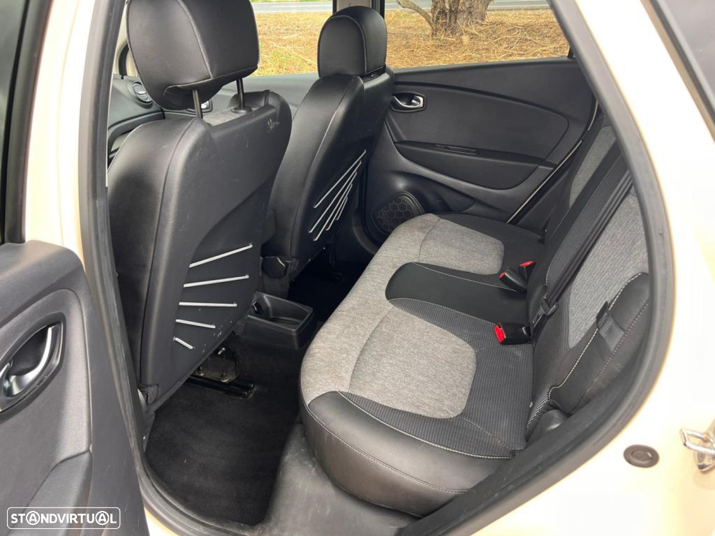 Renault Captur 1.5 dCi Exclusive - 12