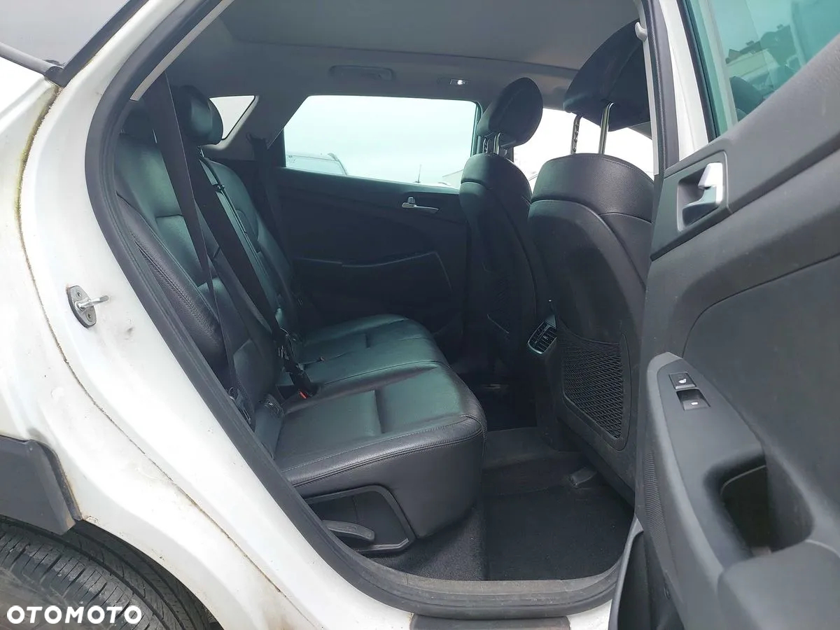 Hyundai Tucson blue 1.7 CRDi 2WD Advantage - 15