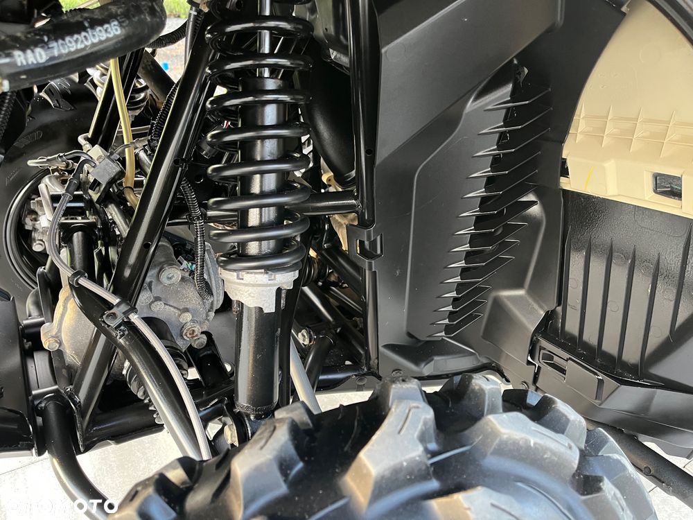 Can-Am Outlander - 8