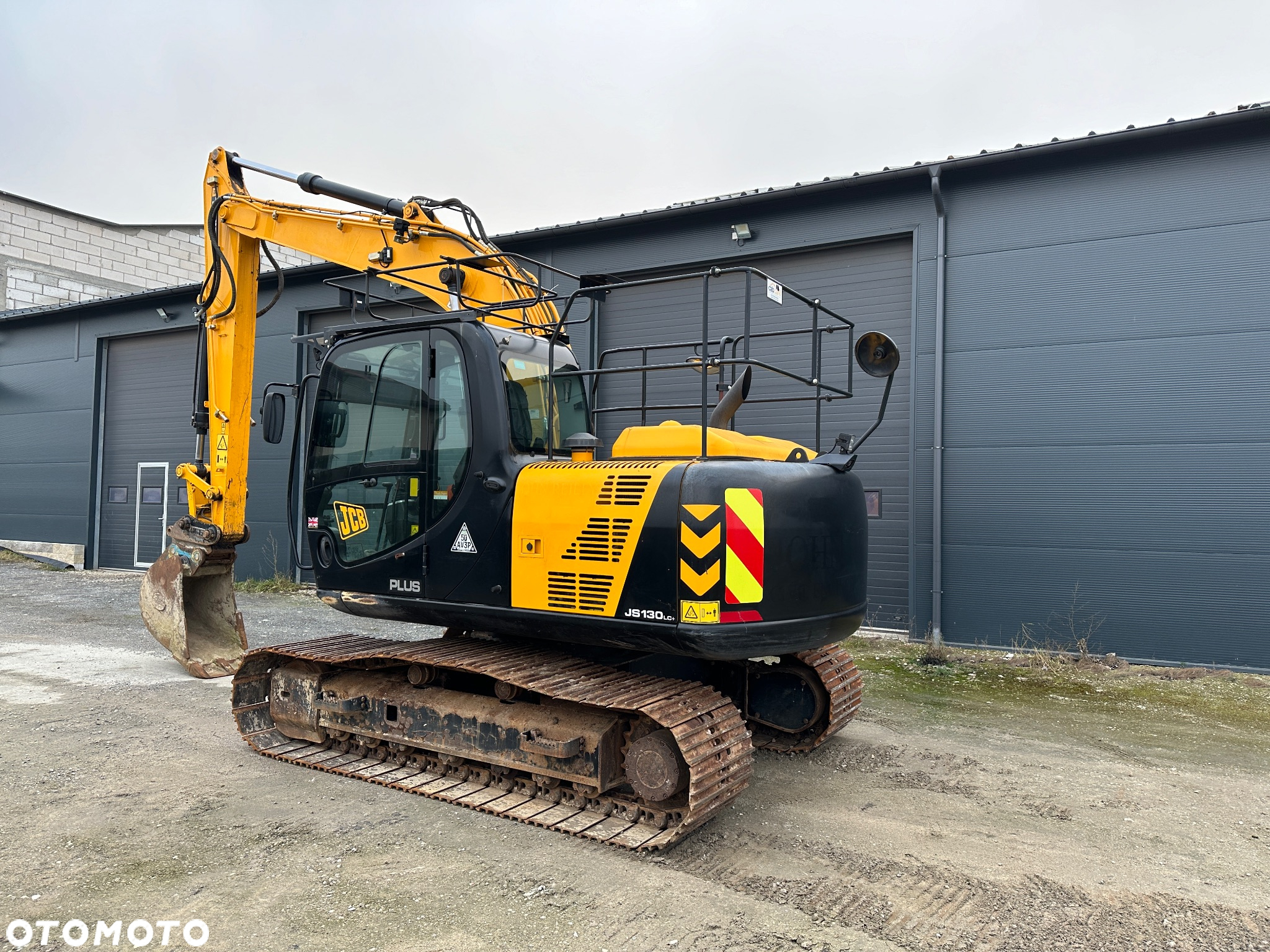 JCB JS130LC 4F Błotniak Zamiana - 2