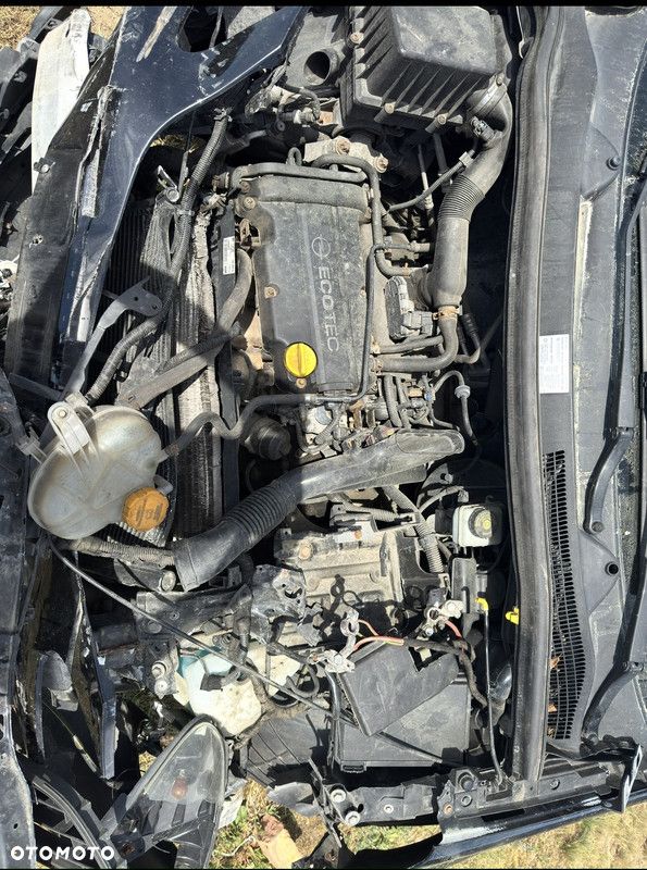 Opel Corsa 1.2 16V Enjoy - 13