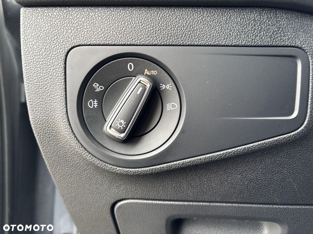 Volkswagen Tiguan 2.0 TDI SCR 4Mot Elegance DSG - 23