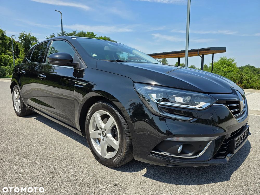 Renault Megane BLUE dCi 115 BOSE EDITION - 40
