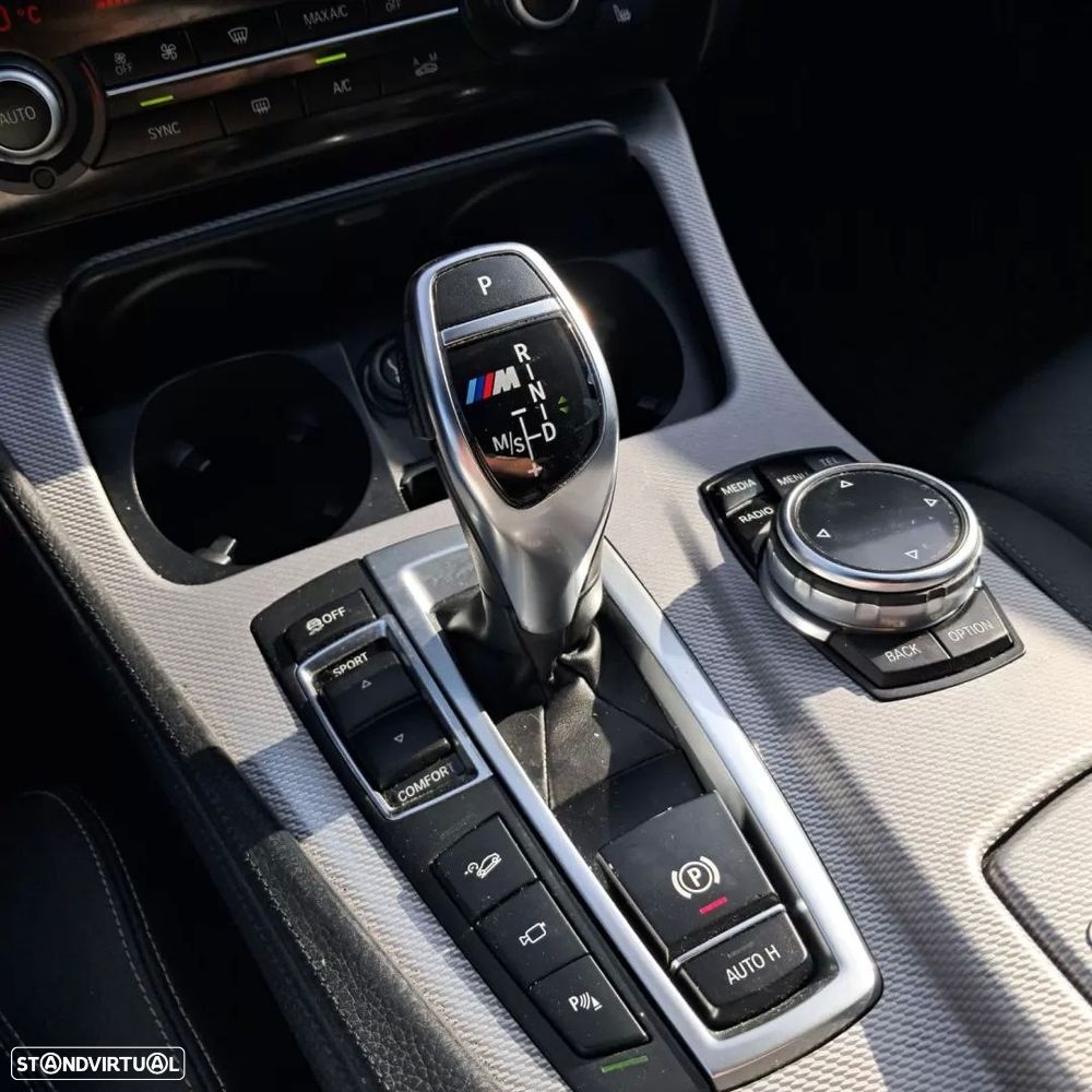 BMW M550d xDrive Auto - 14