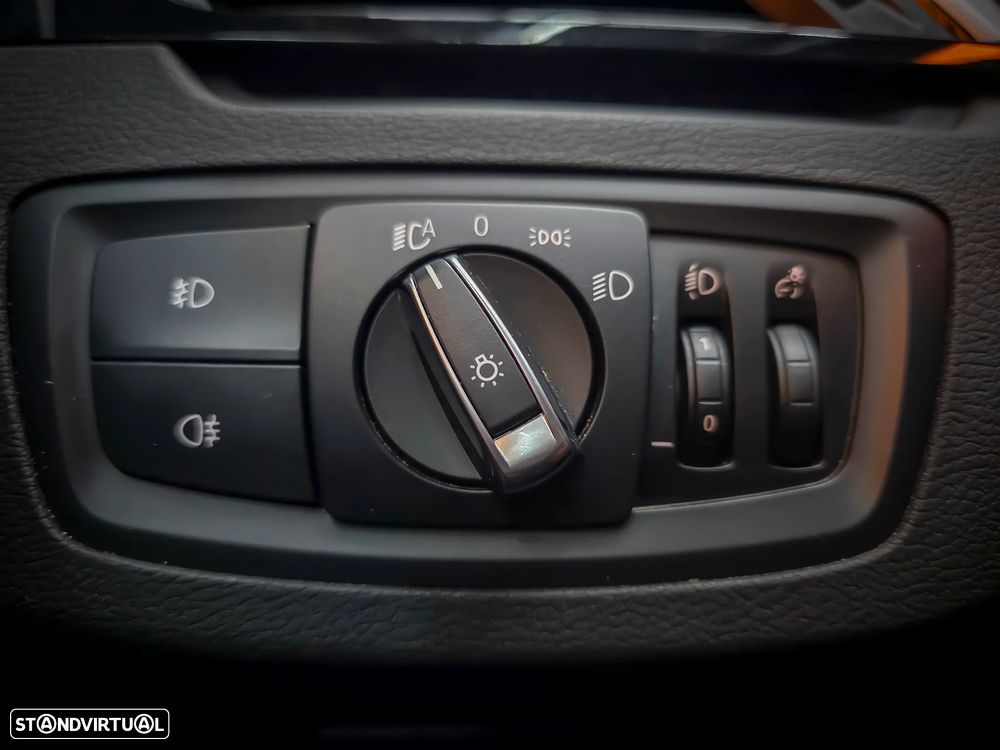 BMW X1 xDrive25e Advantage - 24