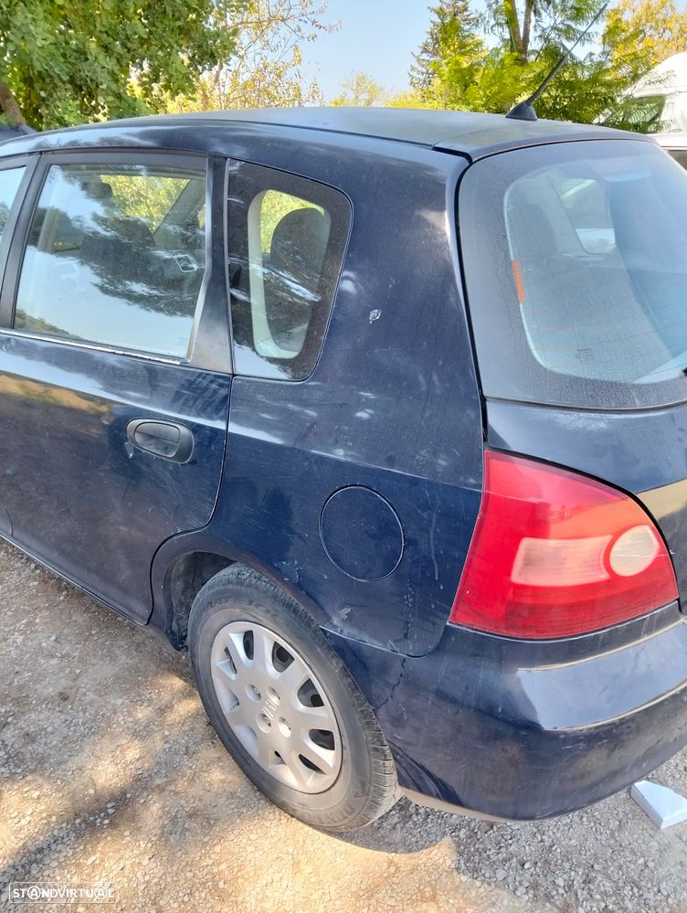 Honda Civic 1.4i - 4