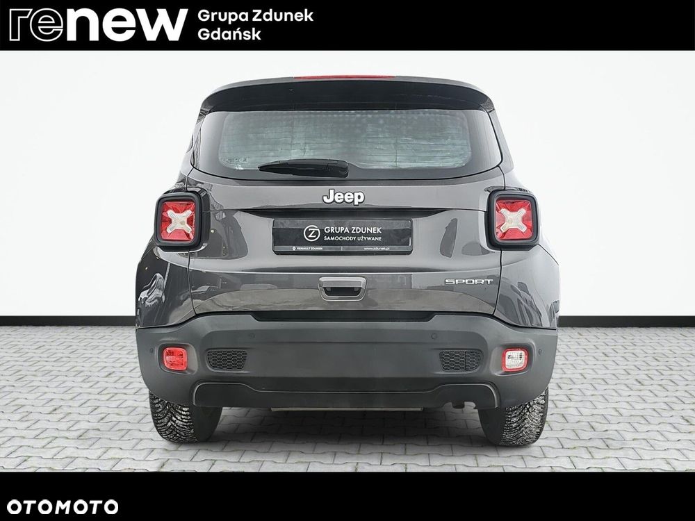 Jeep Renegade - 10
