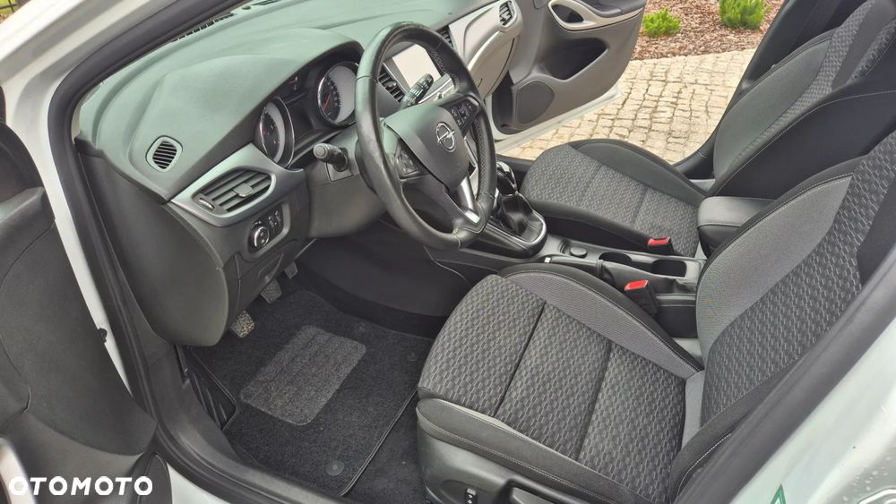 Opel Astra 1.5 CDTI Edition S&S - 11