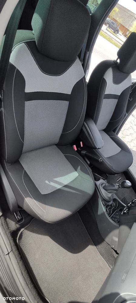 Dacia Duster 1.2 TCe Laureate S&S EU6 - 22