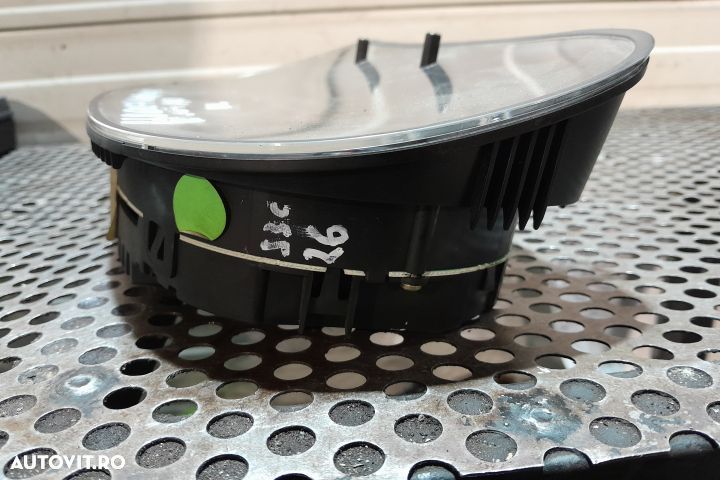Ceasuri bord 1.4 D  AKQ  1J0919880 Volkswagen VW Golf 4 [1997 - 2006] - 4