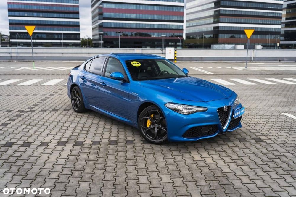 Alfa Romeo Giulia - 2