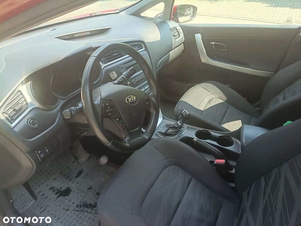 Kia Ceed 1.4 M - 13