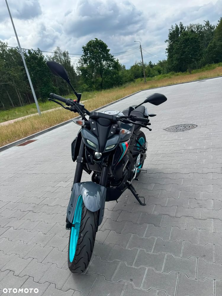 Yamaha MT - 11