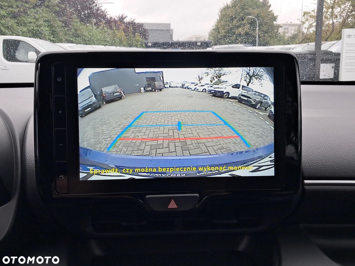 Toyota Yaris Hybrid 1.5 Style - 25