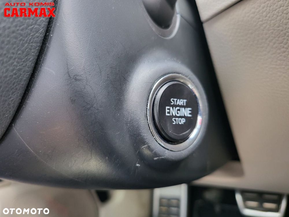 Skoda Superb Combi 2.0 TDI DSG L&K - 17