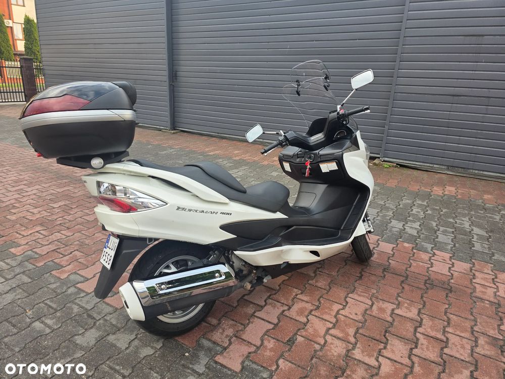 Suzuki Burgman - 11