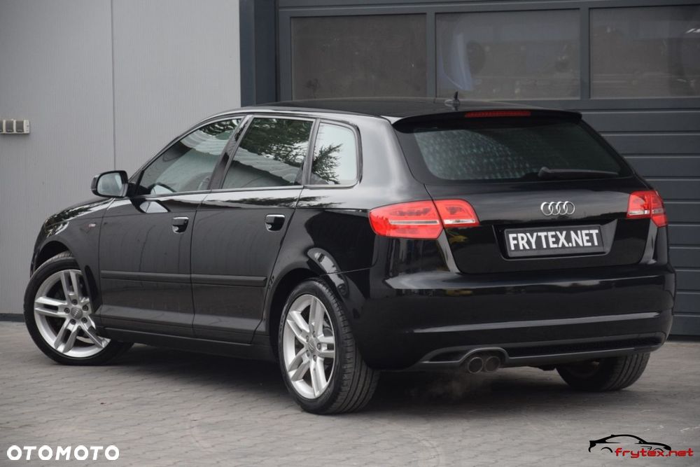 Audi A3 Sportback - 16