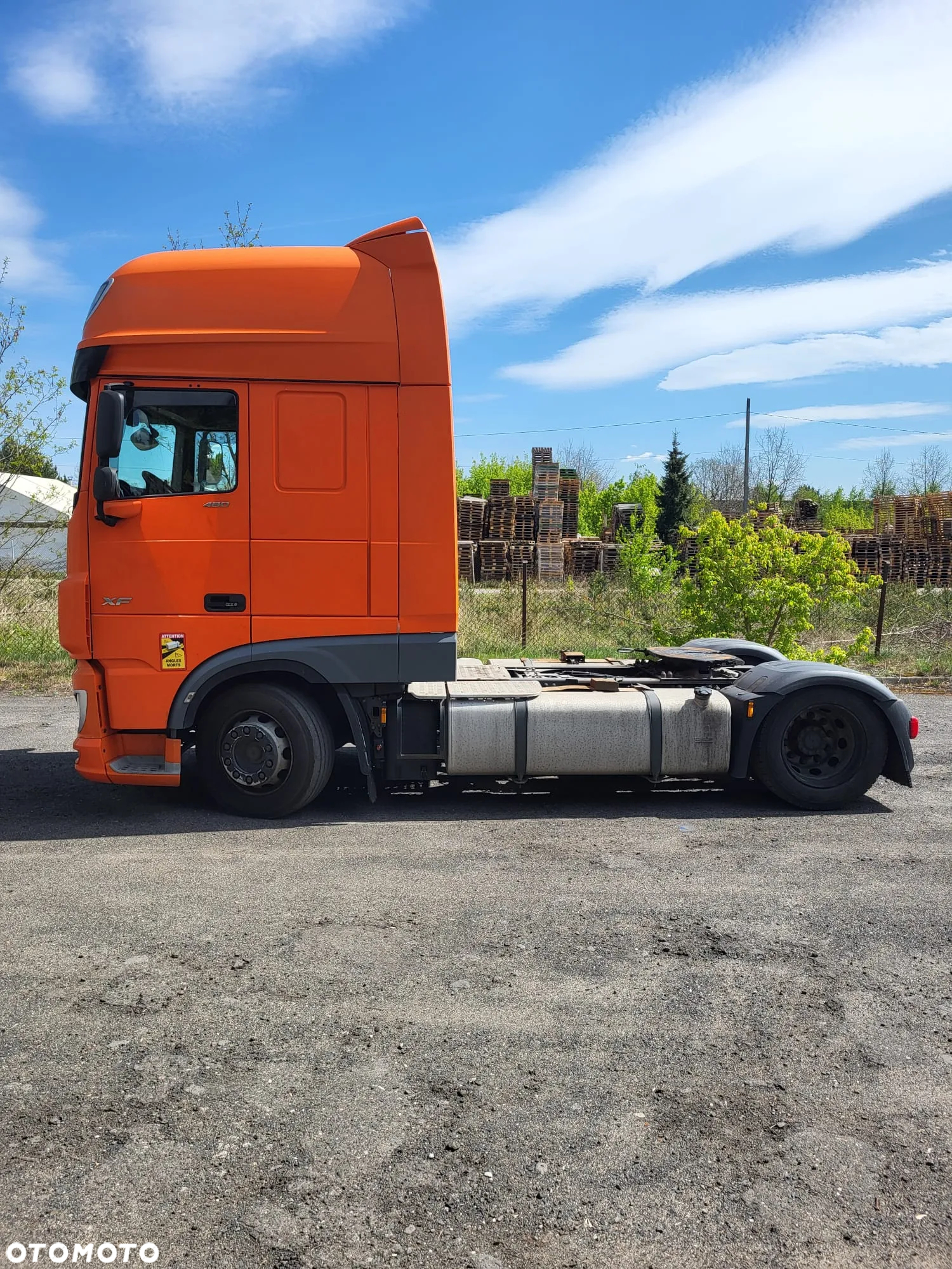 DAF 480XF - 26