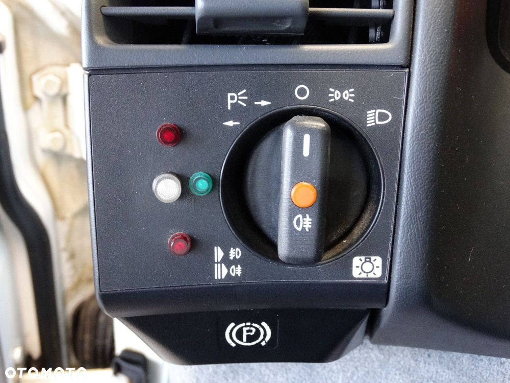 Mercedes-Benz SL - 19