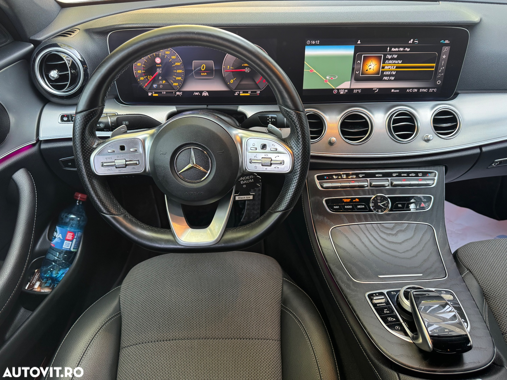Mercedes-Benz E 220 d 9G-TRONIC AMG Line - 9
