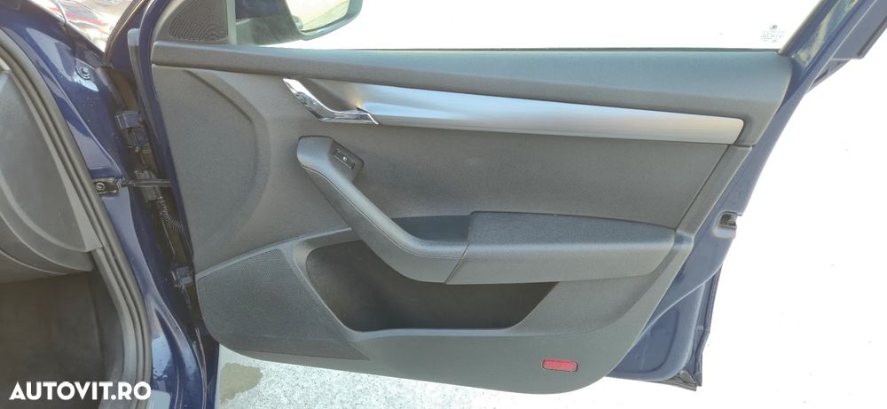 Skoda Octavia Combi 1.6 TDI (Green tec) Joy - 16