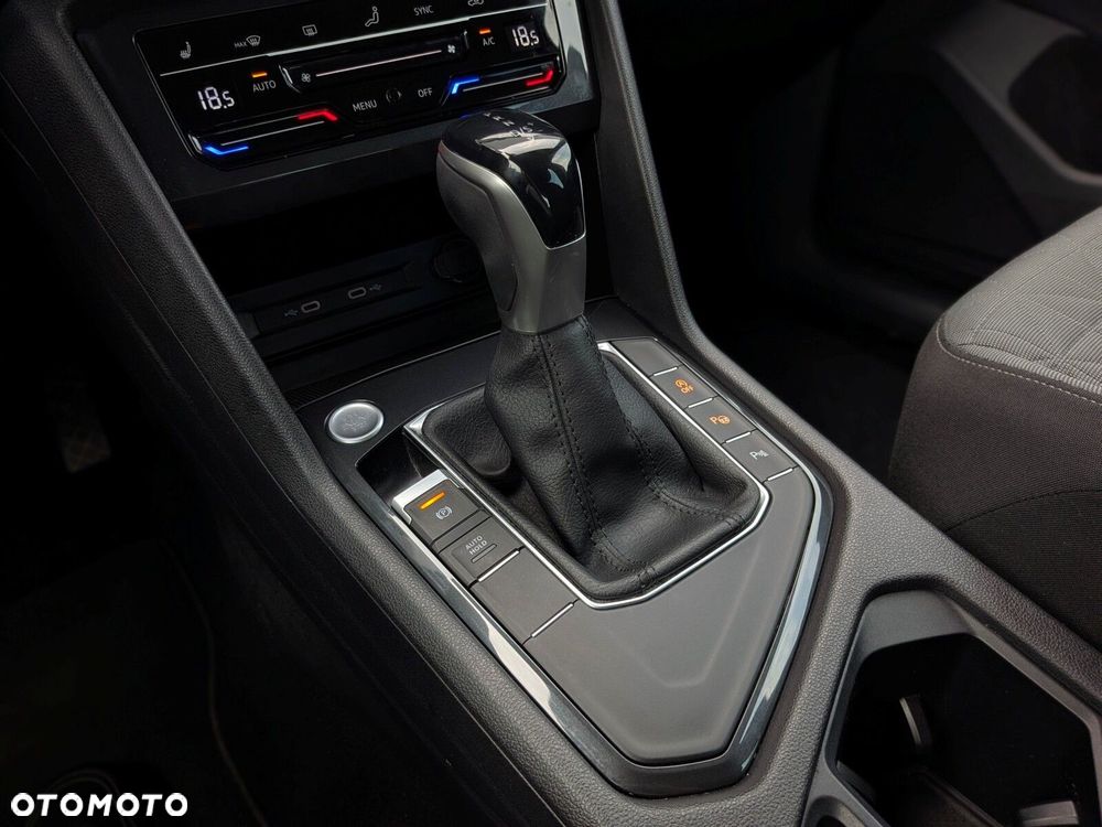 Volkswagen Tiguan 1.5 TSI EVO Life DSG - 27