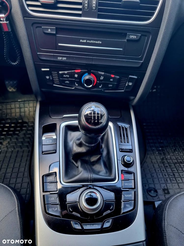 Audi A4 Avant 2.0 TDI DPF Ambiente - 18