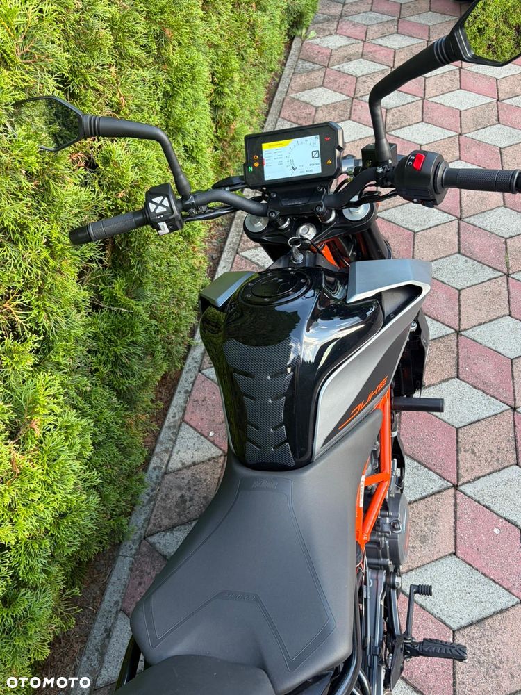 KTM Duke 390 - 6