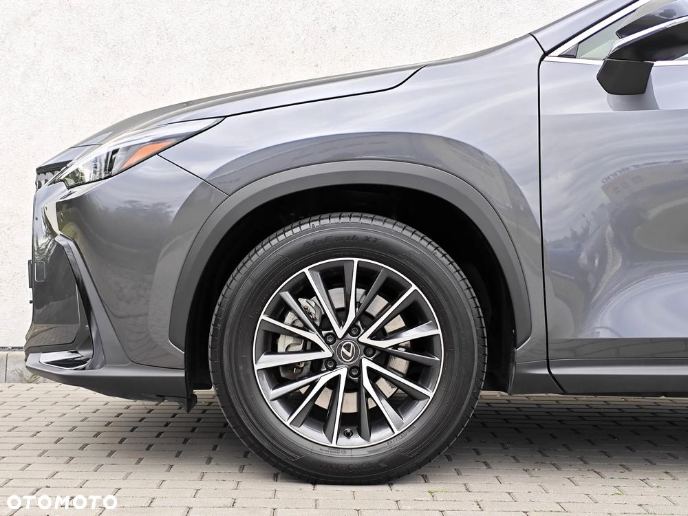 Lexus NX 450h+ Prestige AWD - 26