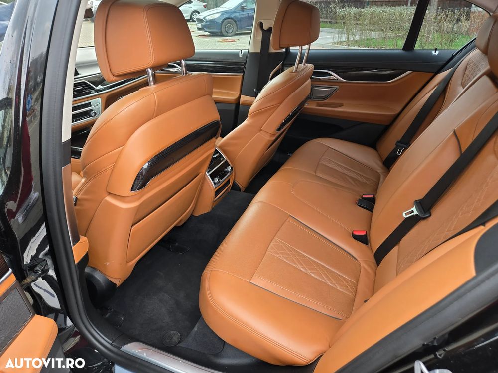 BMW Seria 7 750d xDrive - 11