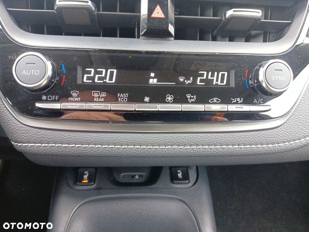 Toyota Corolla 1.8 Hybrid Comfort - 20