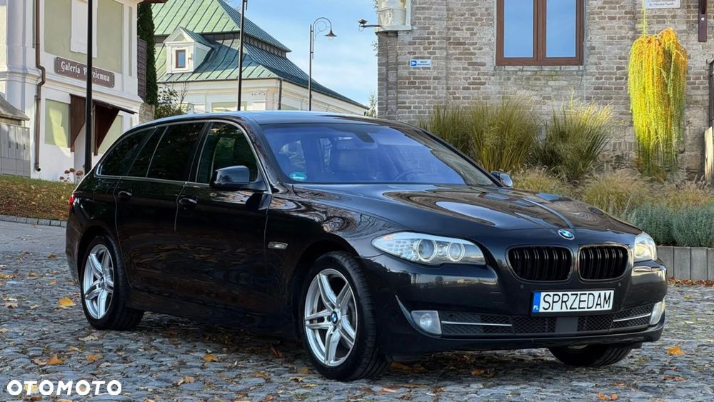 BMW Seria 5 - 25