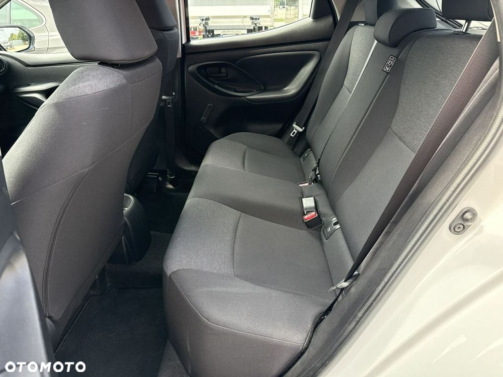 Toyota Yaris 1.0 Active - 14