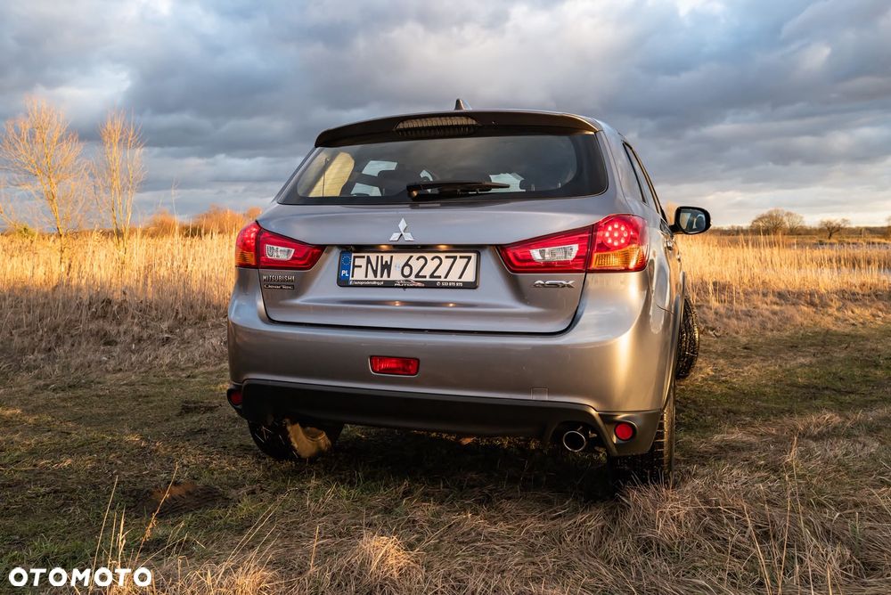 Mitsubishi ASX - 9
