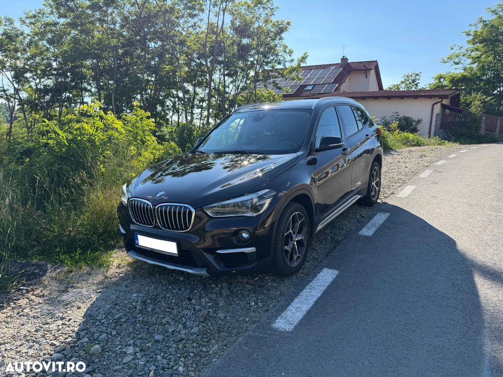 BMW X1 sDrive20i Aut. Sport Line - 1