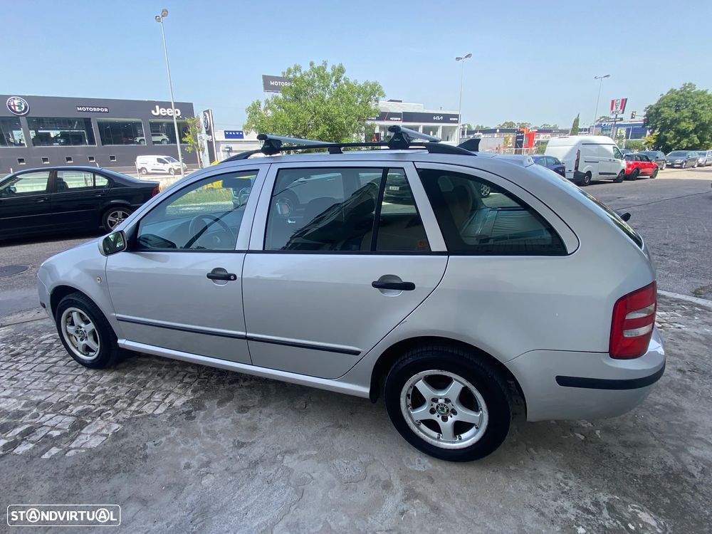 Skoda Fabia Break 1.2 Comfort - 4