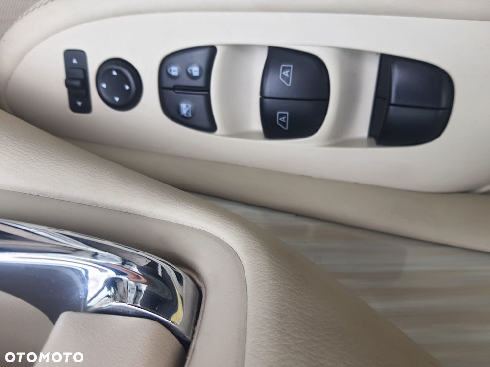 Nissan Murano - 8