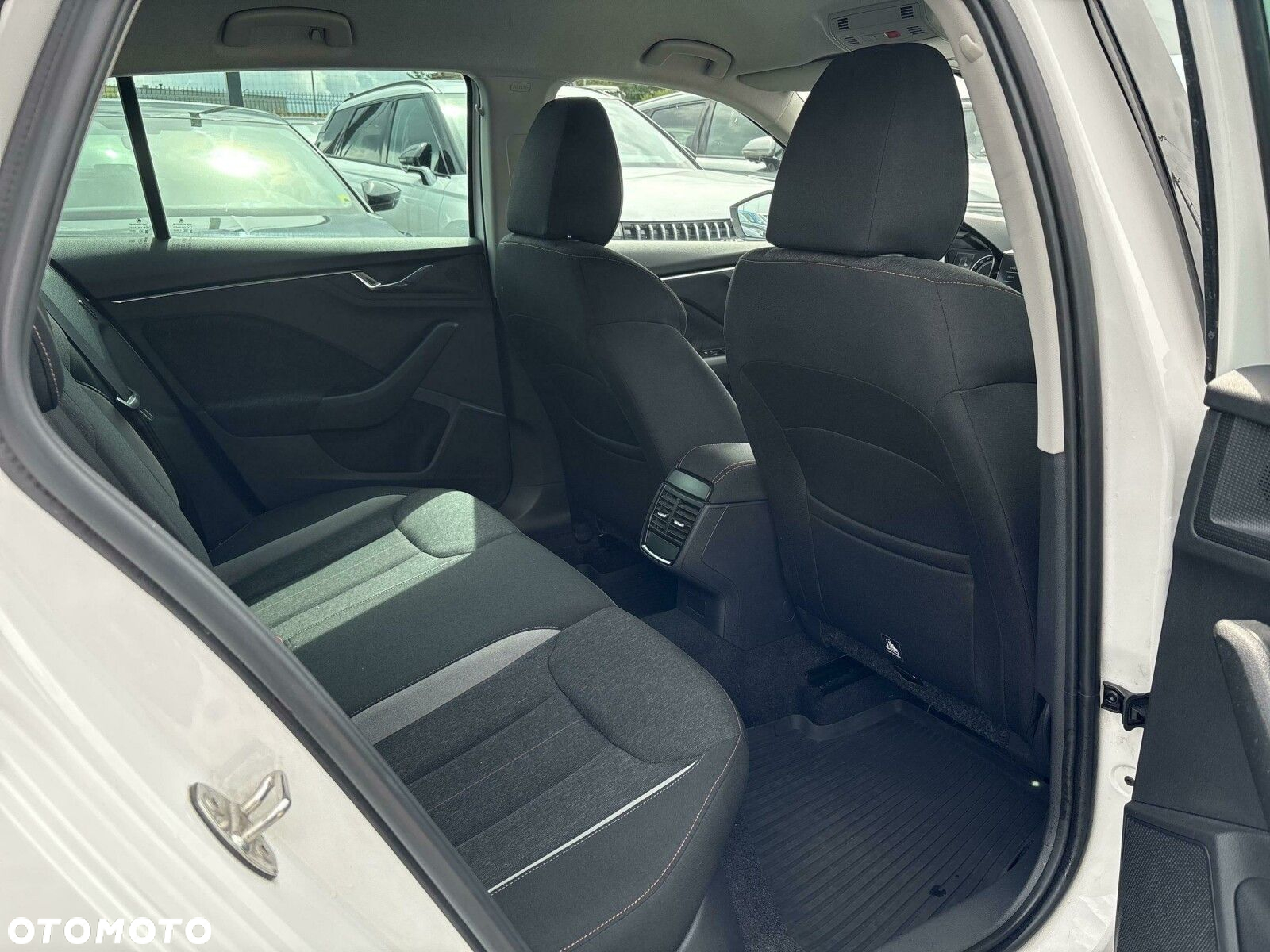 Skoda Scala 1.5 TSI Style - 28