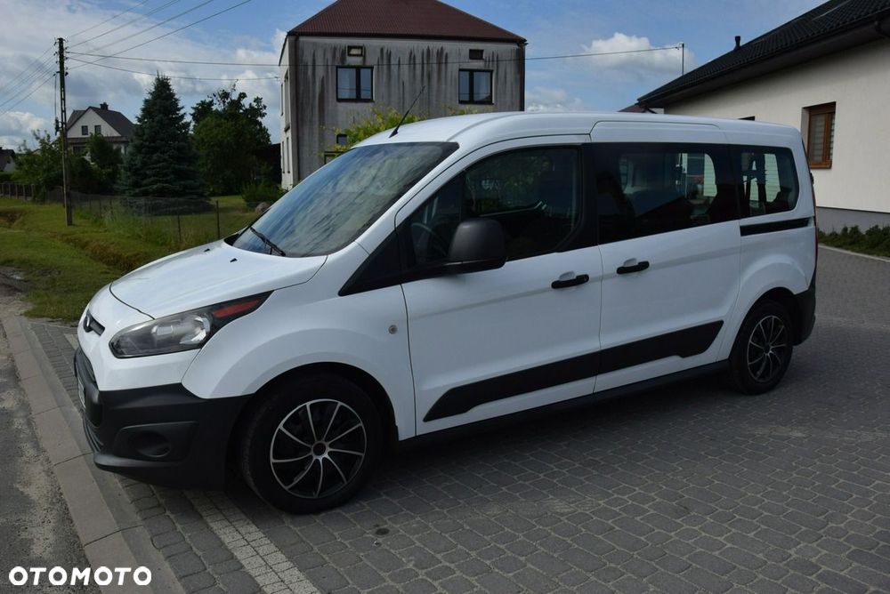 Ford Tourneo Connect Grand - 16