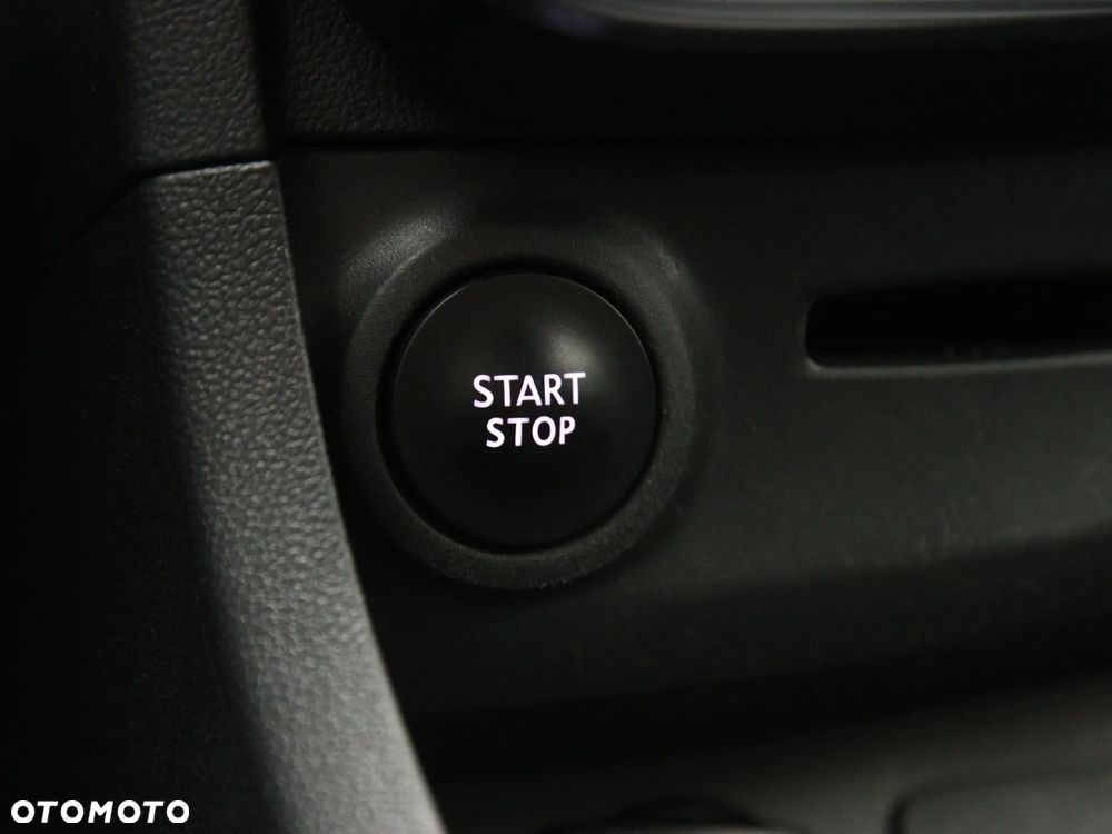Renault Clio 0.9 TCe Limited - 28