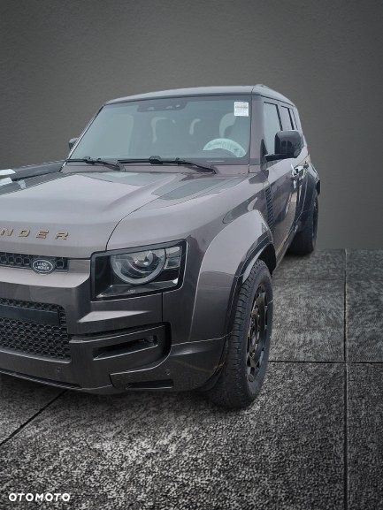 Land Rover Defender 4.4 P635 V8 mHEV Octa - 2