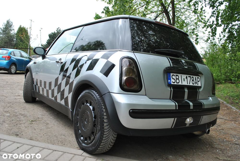 MINI ONE - 5